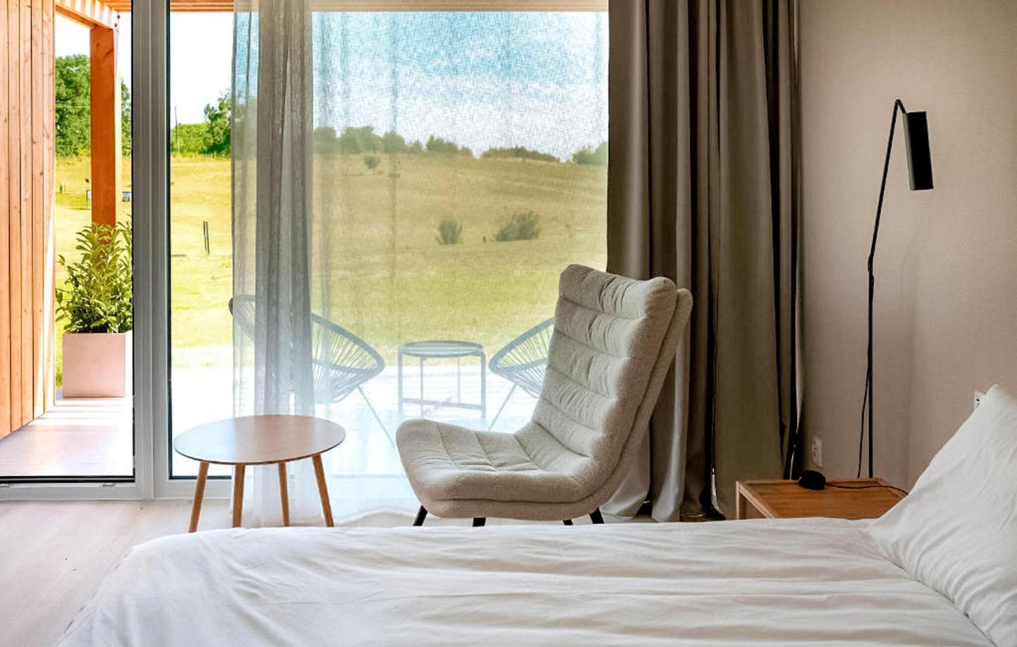 1 Bedroom Awesome Apartment In Binowo Экстерьер фото